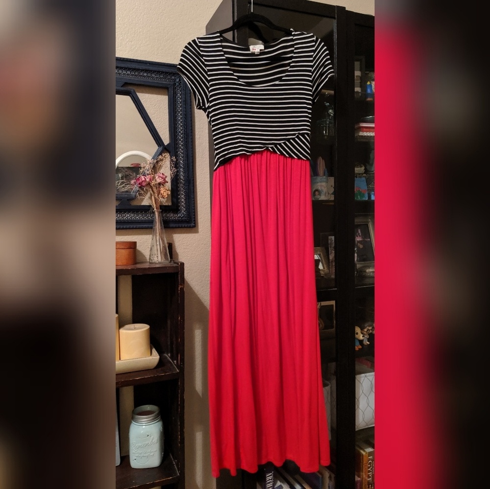 Adorable maxi dress